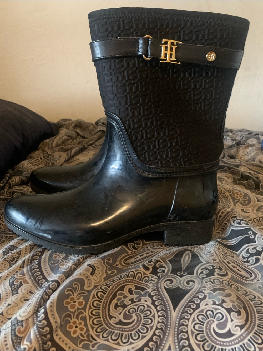 Tommy Hilfiger Black Boot with Navy Logo Detail